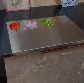 Stainless Steel Counter Top and Chopping Board